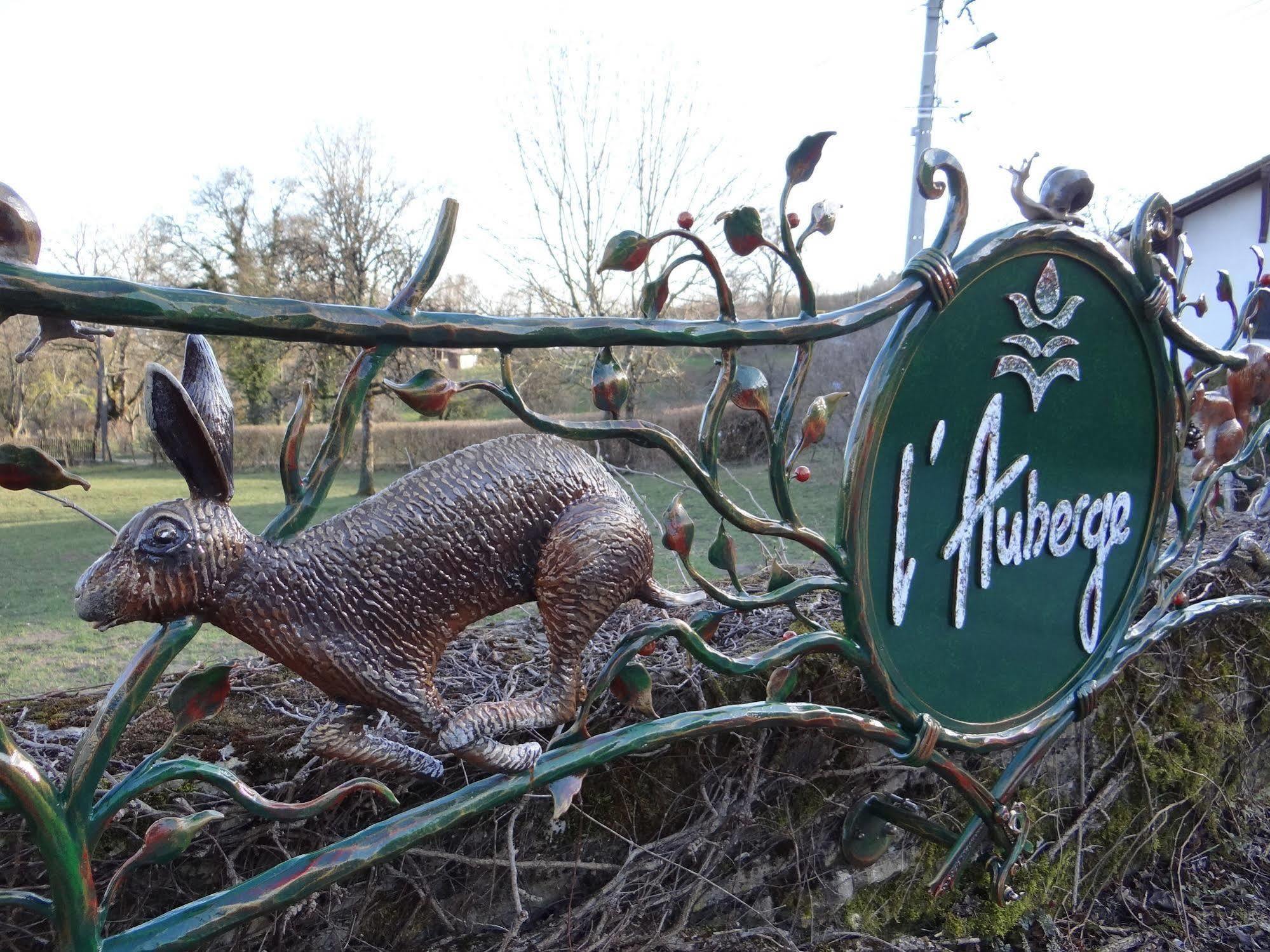 Auberge Des Chasseurs Echenevex Exterior photo